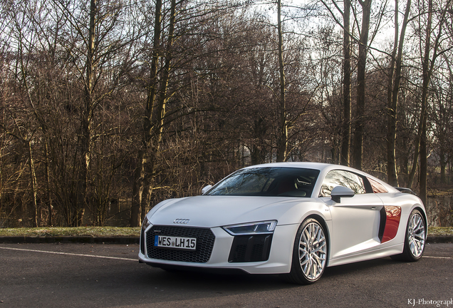 Audi R8 V10 Plus 2015