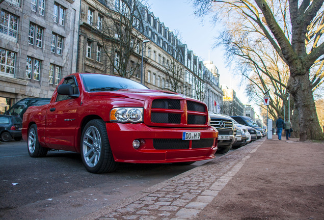 Dodge RAM SRT-10