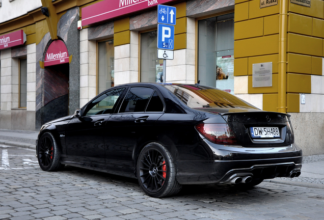 Mercedes-Benz C 63 AMG W204 2012