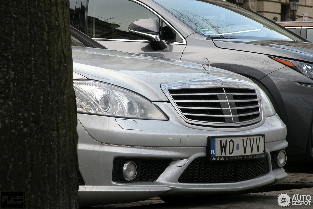 Mercedes-Benz S 65 AMG V221