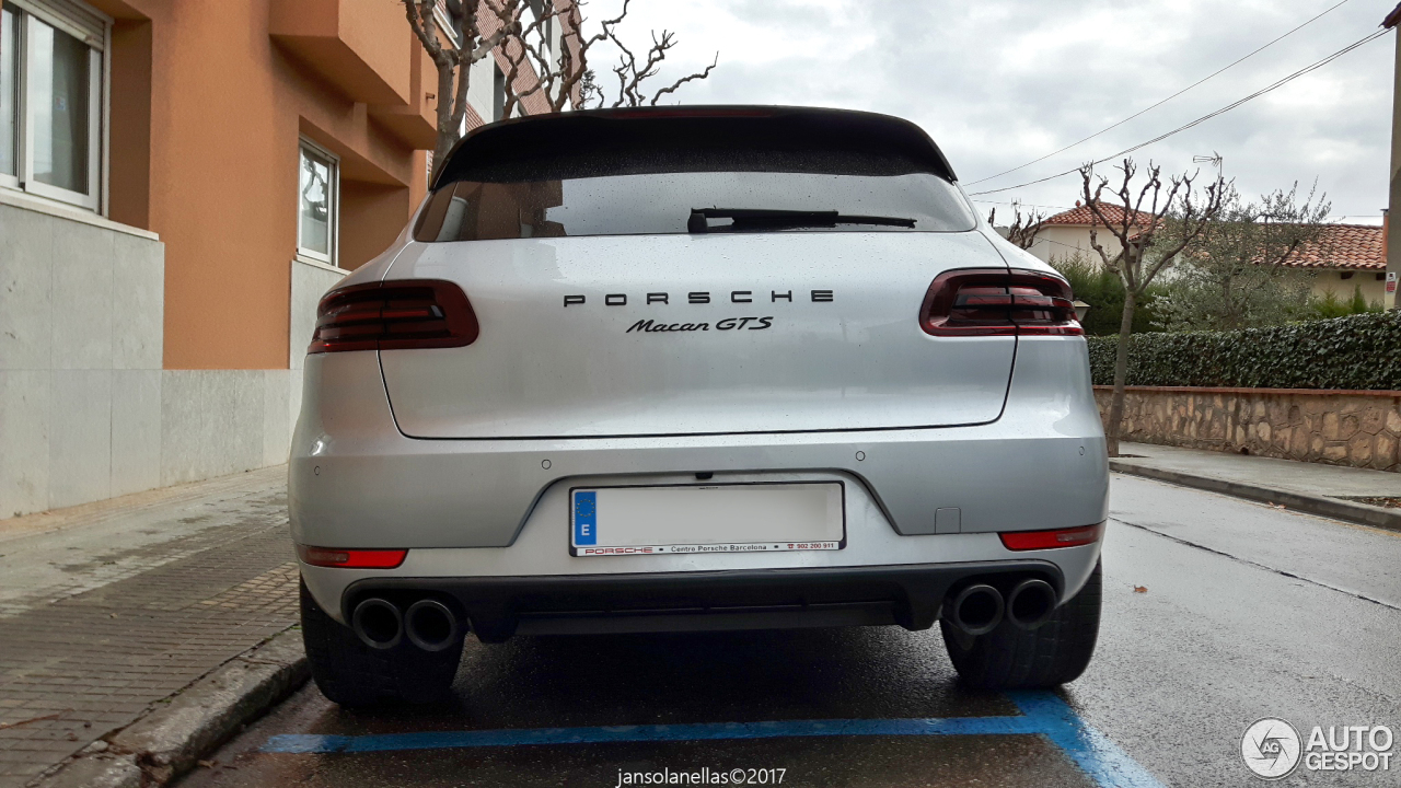 Porsche 95B Macan GTS