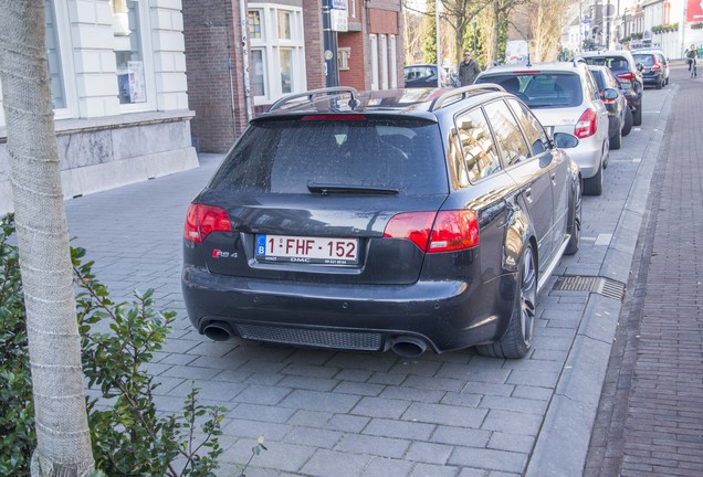 Audi RS4 Avant B7