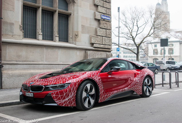 BMW i8 Protonic Red Edition