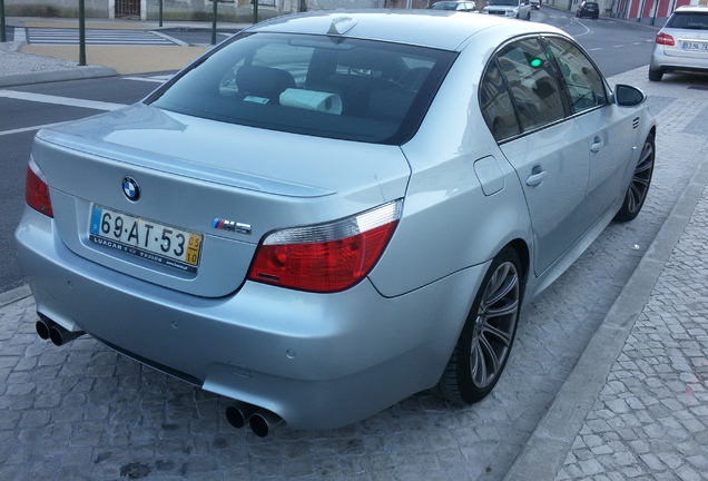 BMW M5 E60 2005