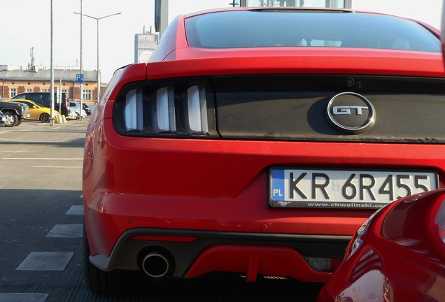 Ford Mustang GT 2015