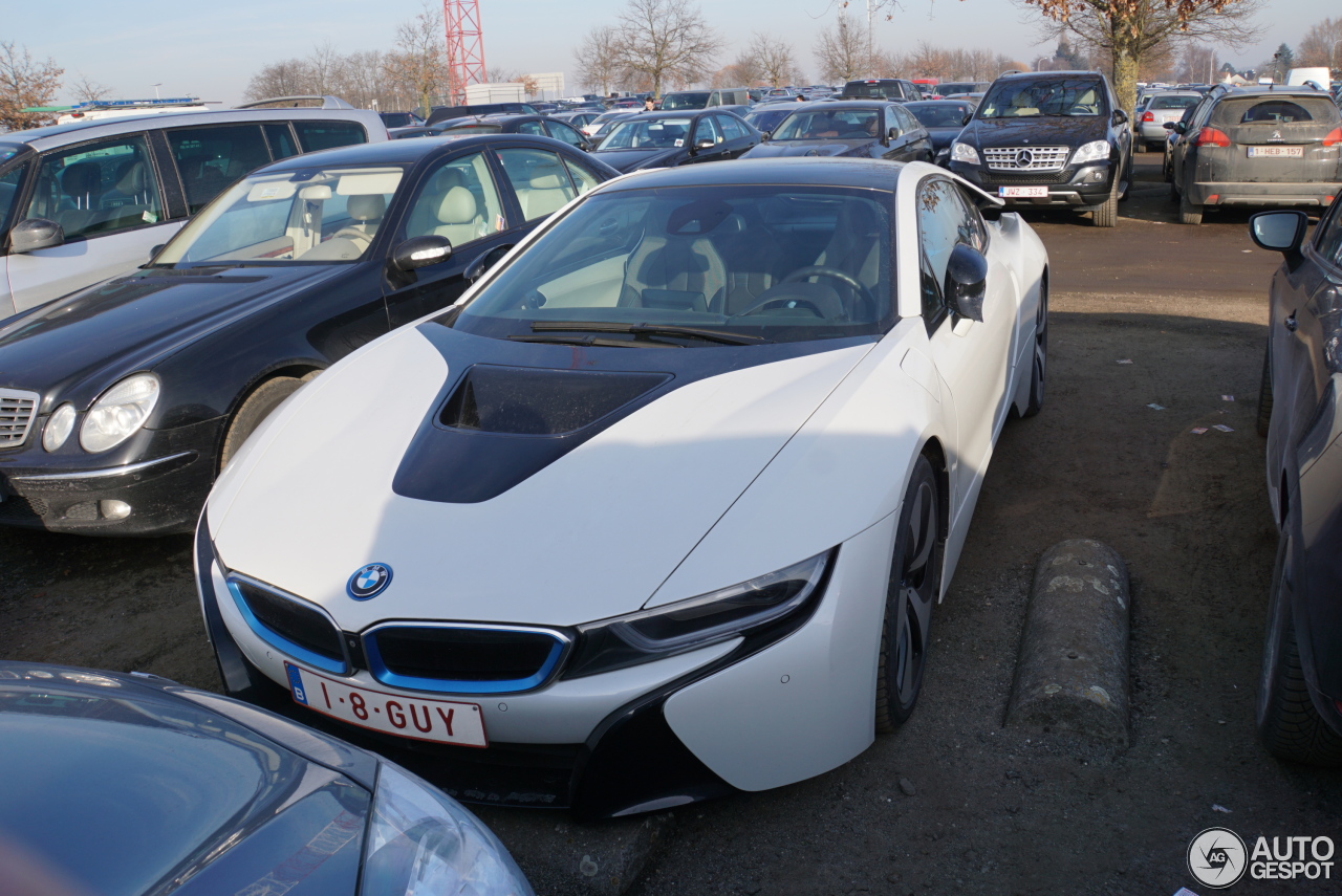 BMW i8