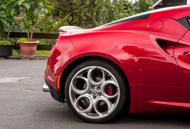 Alfa Romeo 4C Coupé