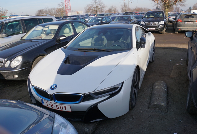 BMW i8