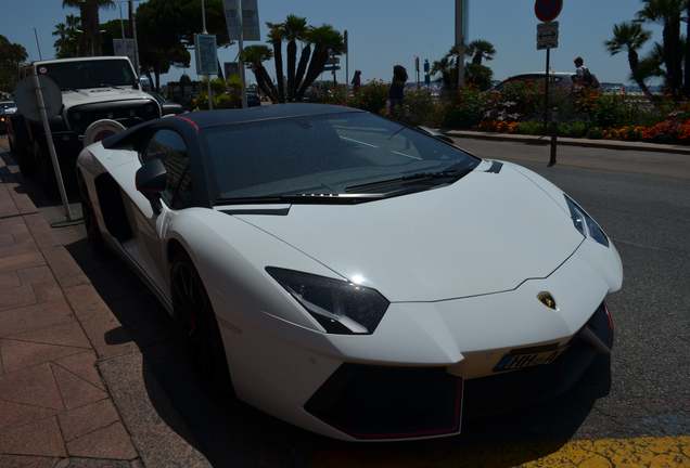 Lamborghini Aventador LP700-4 Pirelli Edition