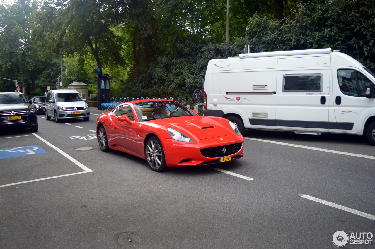 Ferrari California