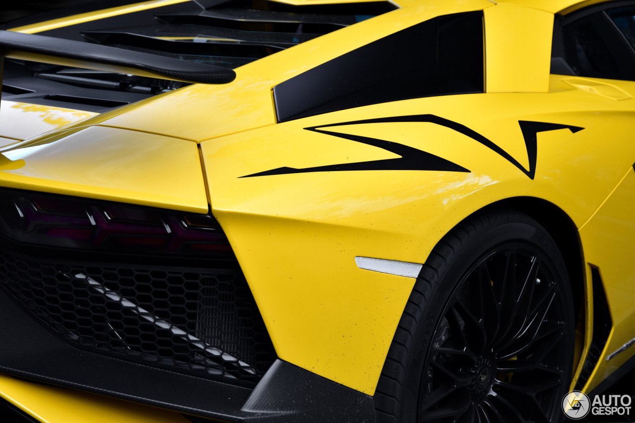 Lamborghini Aventador LP750-4 SuperVeloce