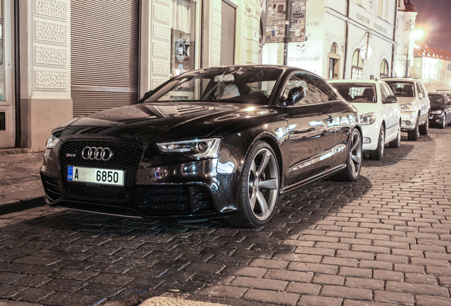 Audi RS5 B8 2012