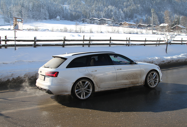 Audi RS6 Avant C7 2015