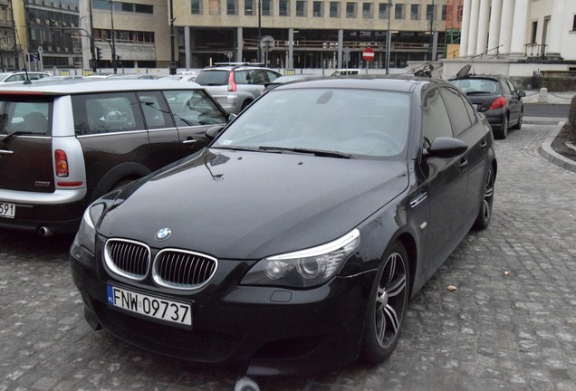 BMW M5 E60 2007