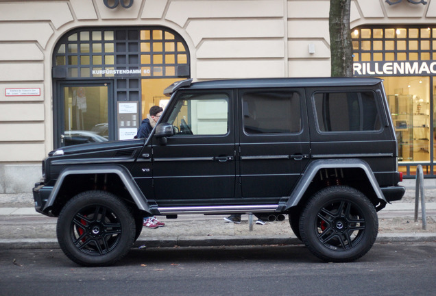 Mercedes-Benz G 500 4X4²