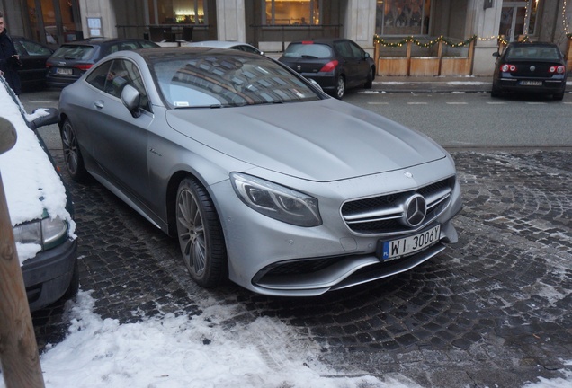 Mercedes-Benz S 63 AMG Coupé C217