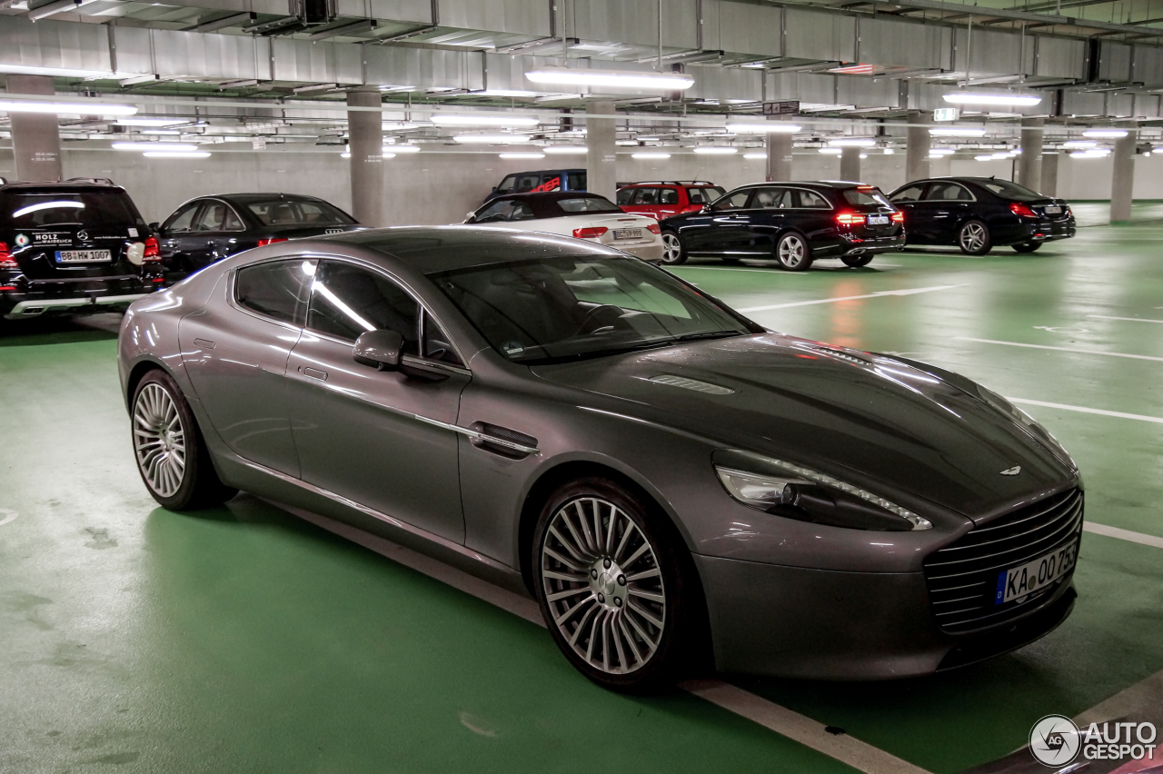 Aston Martin Rapide S