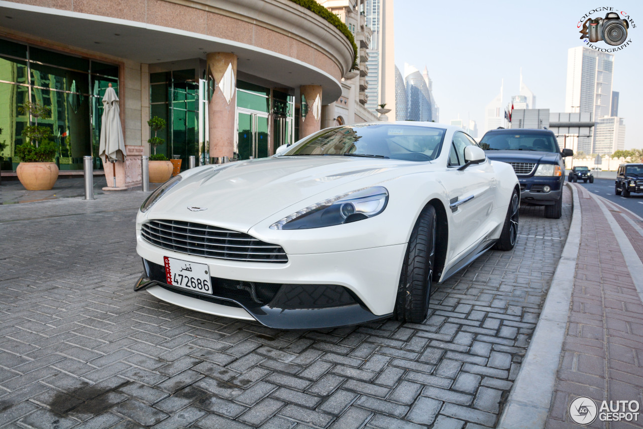 Aston Martin Vanquish 2013