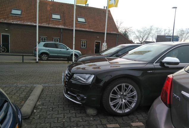 Audi S8 D4