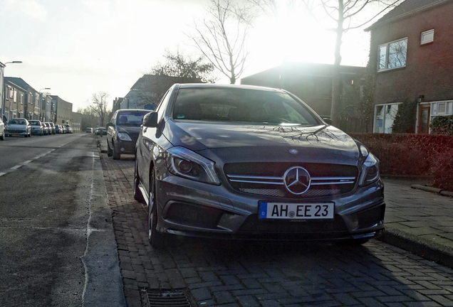 Mercedes-Benz A 45 AMG