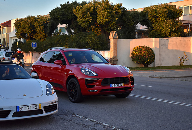 Porsche 95B Macan GTS