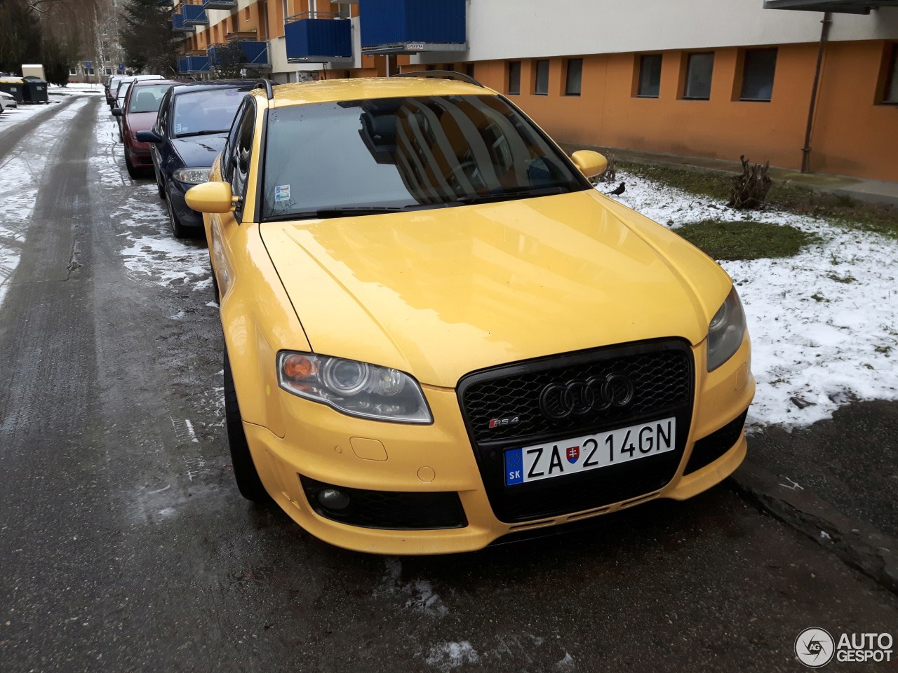 Audi RS4 Avant B7