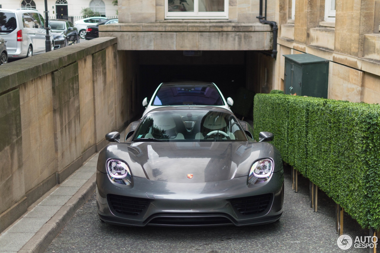 Porsche 918 Spyder