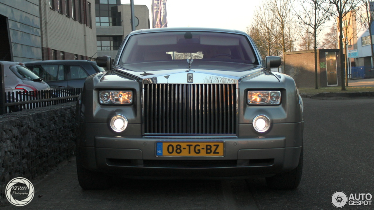 Rolls-Royce Phantom EWB