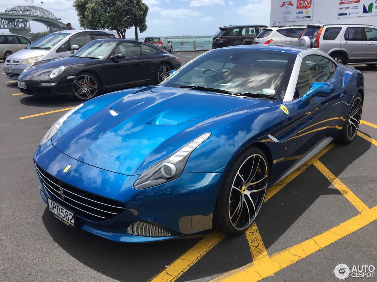 Ferrari California T