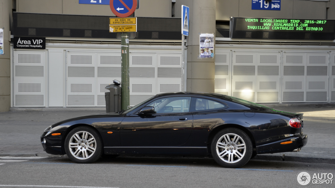 Jaguar XKR