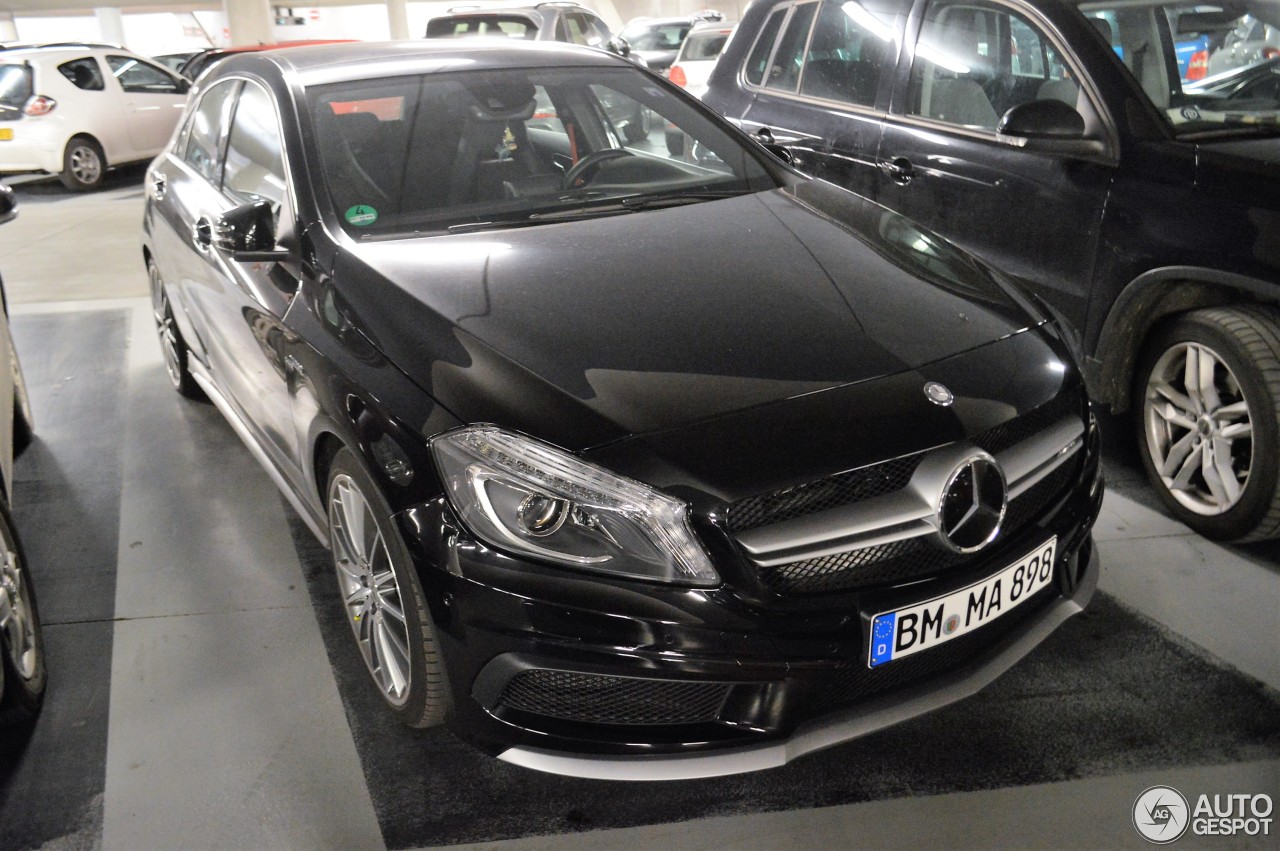 Mercedes-Benz A 45 AMG