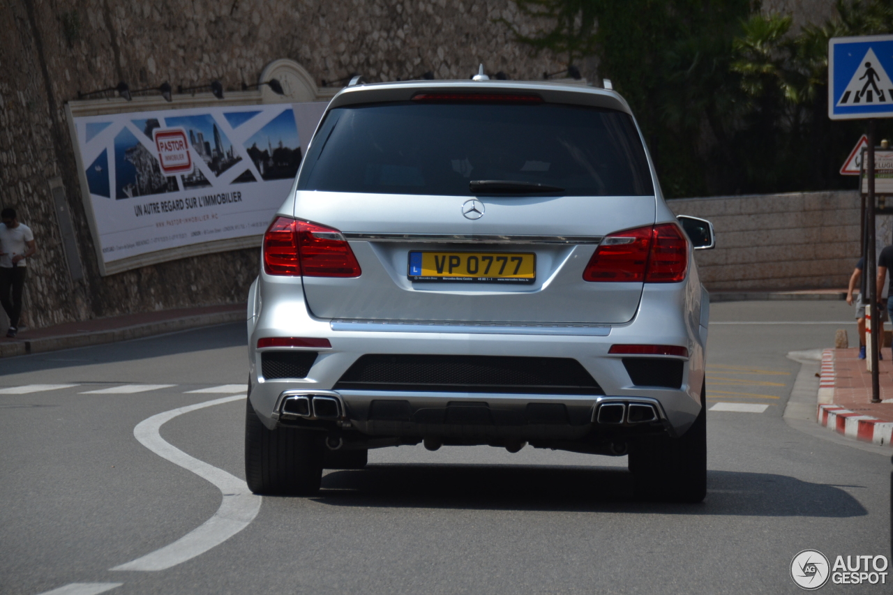 Mercedes-Benz GL 63 AMG X166