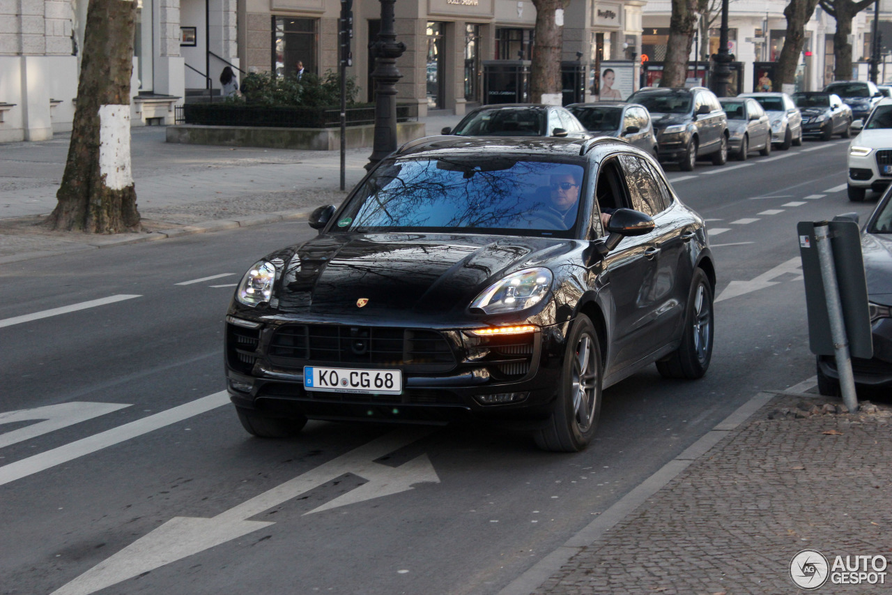 Porsche 95B Macan GTS