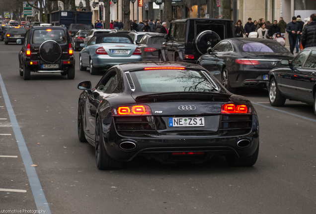 Audi R8 V10