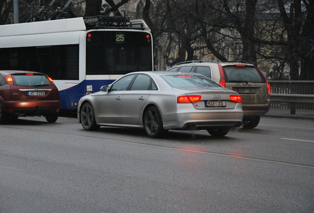 Audi S8 D4