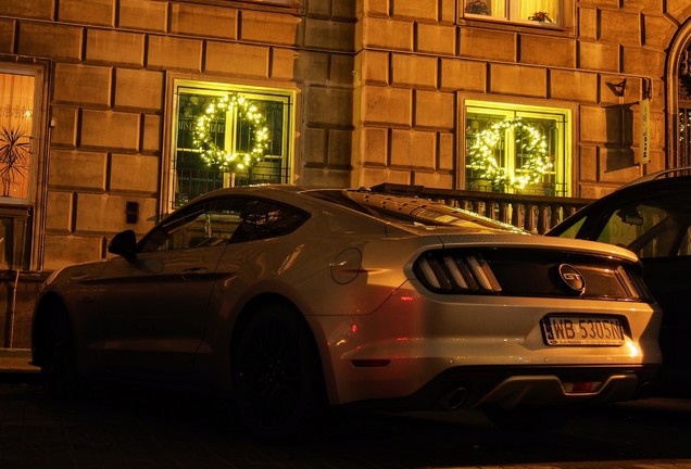 Ford Mustang GT 2015