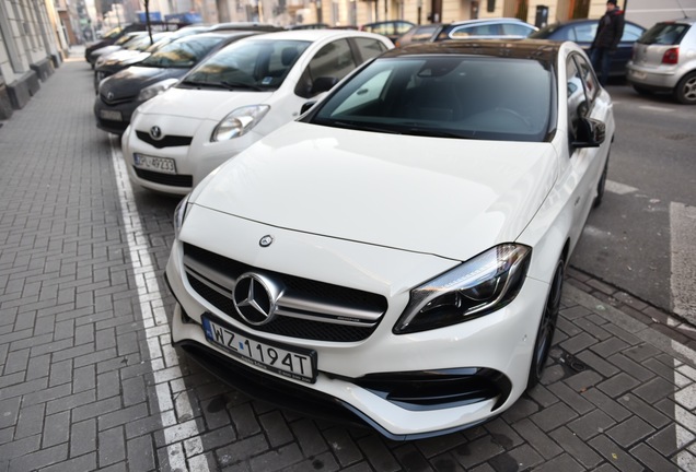 Mercedes-AMG A 45 W176 2015