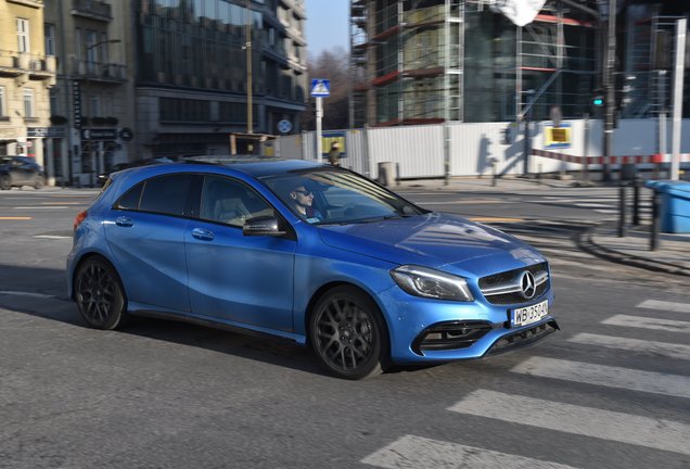 Mercedes-AMG A 45 W176 2015