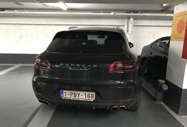 Porsche 95B Macan Turbo