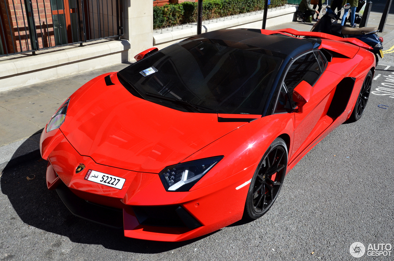 Lamborghini Aventador LP700-4 Roadster