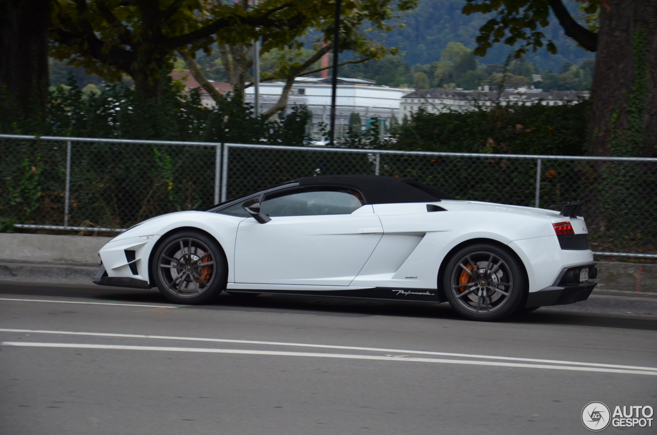 Lamborghini Gallardo LP570-4 Spyder Performante