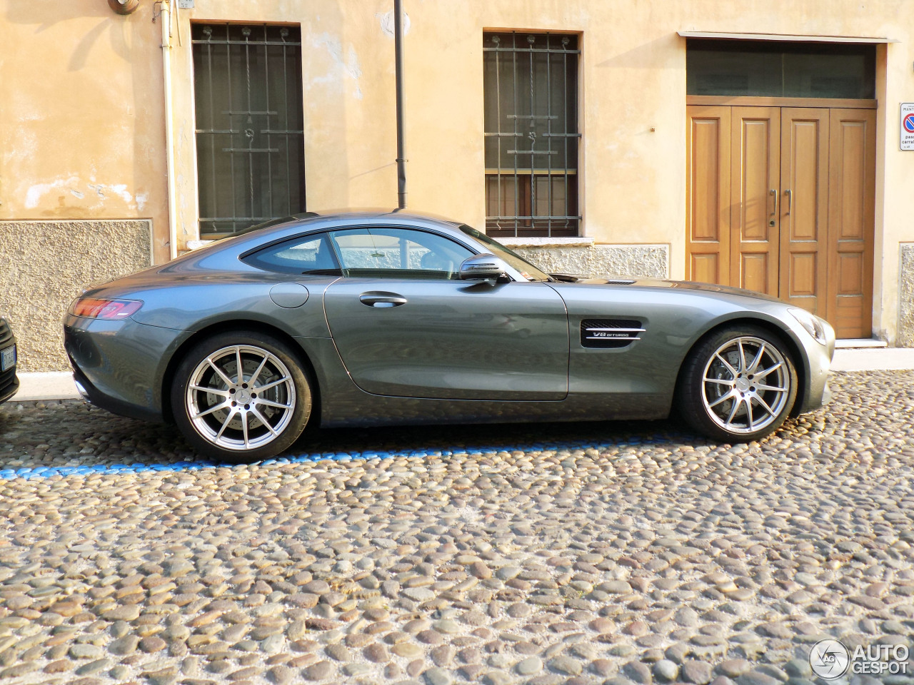 Mercedes-AMG GT C190