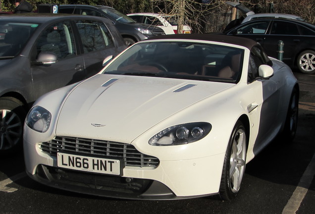 Aston Martin V8 Vantage Roadster 2012