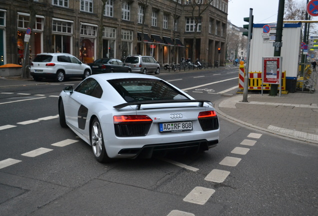 Audi R8 V10 Plus 2015