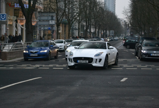 Jaguar F-TYPE R AWD Coupé