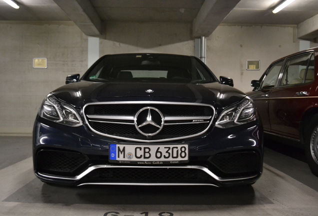 Mercedes-Benz E 63 AMG S W212