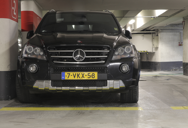 Mercedes-Benz ML 63 AMG 10th Anniversary