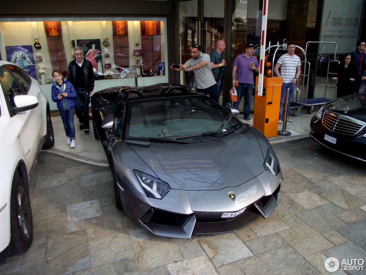 Lamborghini Aventador LP700-4 Roadster