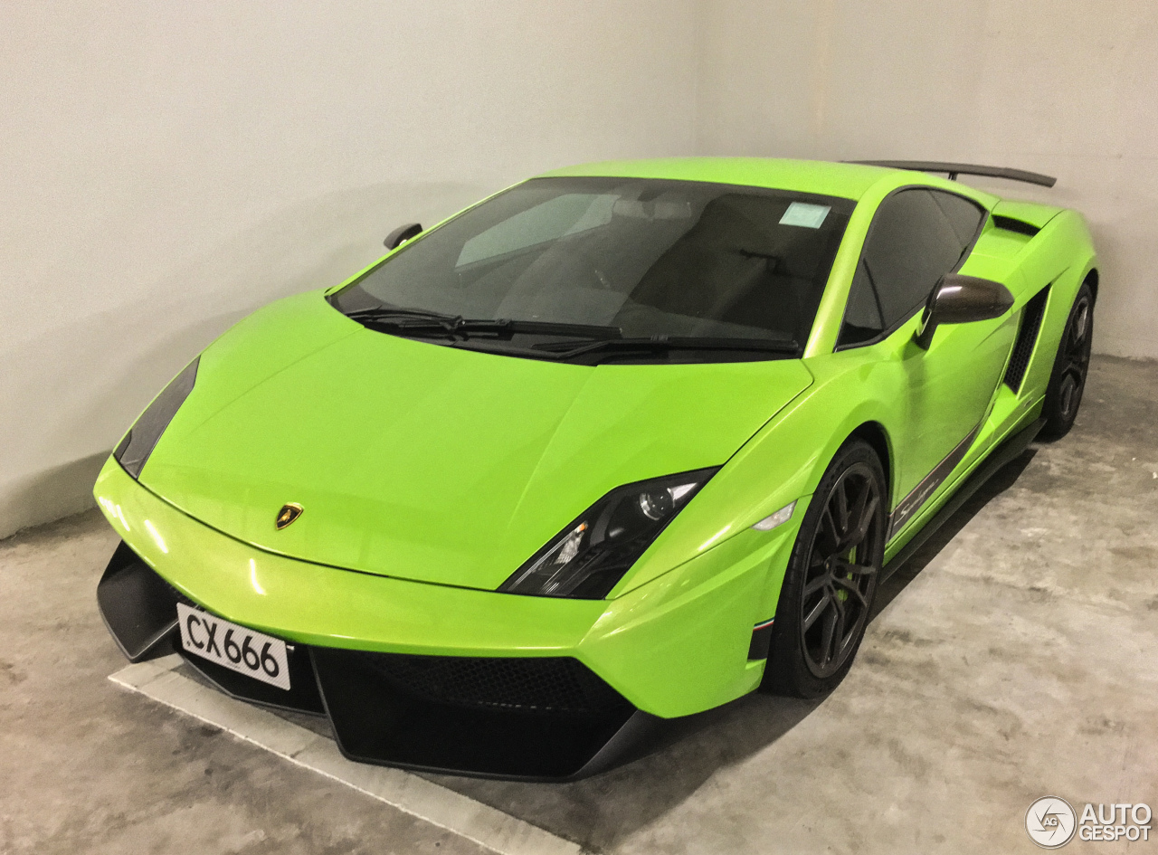 Lamborghini Gallardo LP570-4 Superleggera