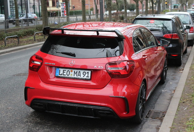 Mercedes-AMG A 45 W176 2015